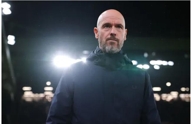 Erik ten Hag dang gap ap luc rat lon o MU.